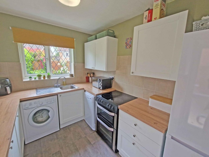 Images for Foxglove Close, Rugby