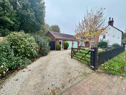 View Full Details for Cawston Lane, Dunchurch, Rugby