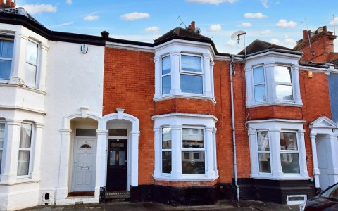 View Full Details for Holly Road, Abington, NORTHAMPTON