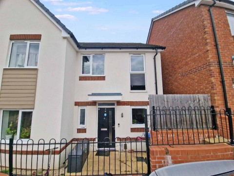 View Full Details for Hansen Close, Rugby